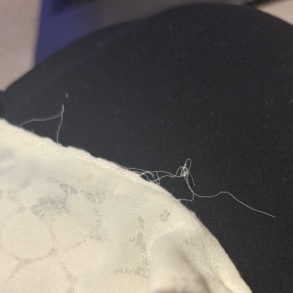 ARITZIA TALULA Betsy Lace Blouse in White size M - Picture 10 of 10